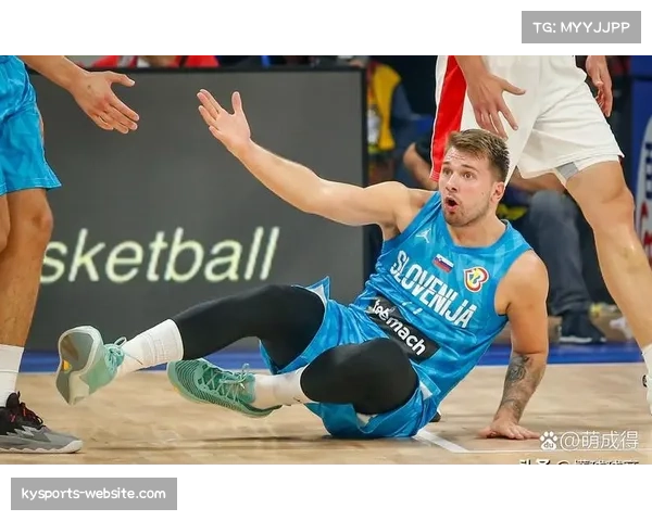 东契奇控卫身份内线得分 位置模糊化催生全能型巨星 东契奇控卫身份内线得分 位置模糊化催生全能型巨星